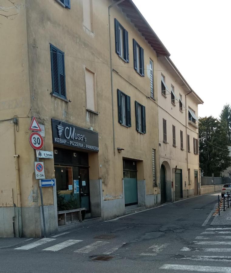 Appartamento Casina Modesta Somma Lombardo Esterno foto